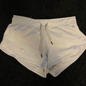 Light grey under armor shorts size small